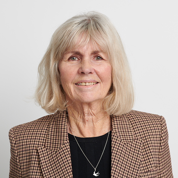 Anna M O'Boyle